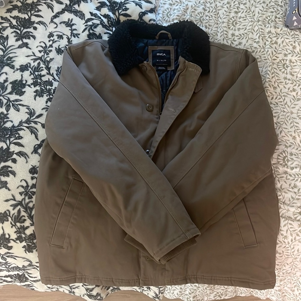 RVCA, XL